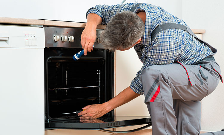 Ремонт духовых шкафов в Черняховске в октябре