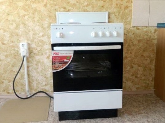 Установка электрической плиты в Черняховске от Мастер24 — монтаж под ключ, цена от 1572 руб