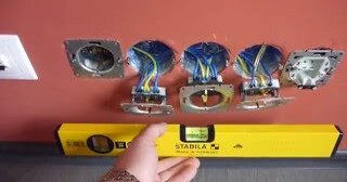 Установка розеток в Черняховске в октябре