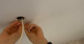 Установка люстры в Черняховске в октябре