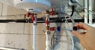 Установка накопительного водонагревателя в Черняховске в октябре